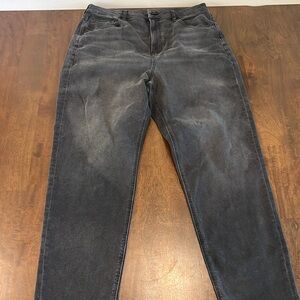 Black Distressed Jeans